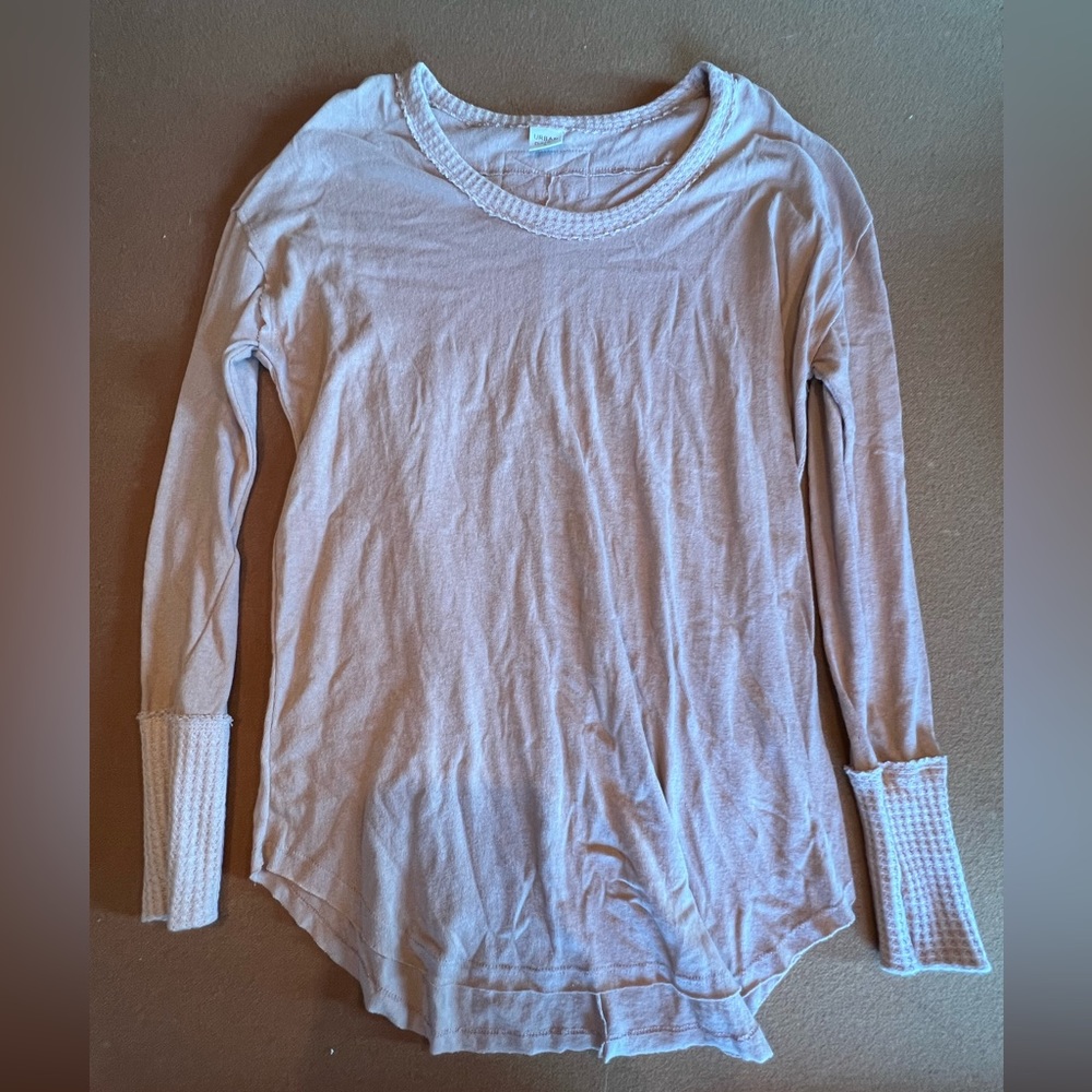 Urban Daizy sweater shirt